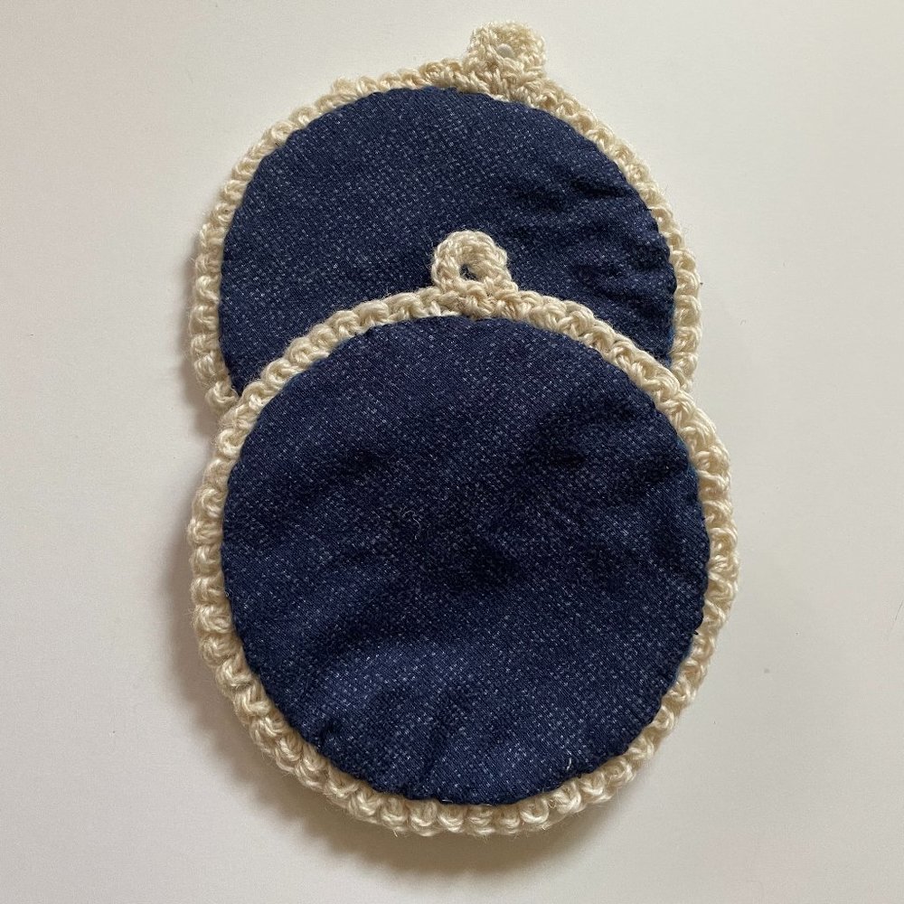 Crochet Pot Holders, Crochet Farmhouse Gift, Thick Pot Holders - Picture 4 of 9